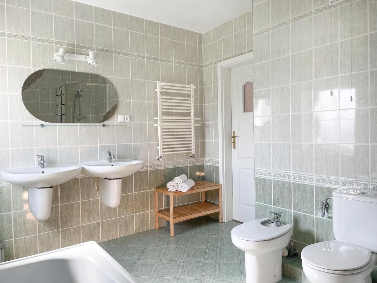 Klimatyczny Apartament 3City Z Parkingiem W Gdyni By Noclegi Renters กดิเนีย ภายนอก รูปภาพ